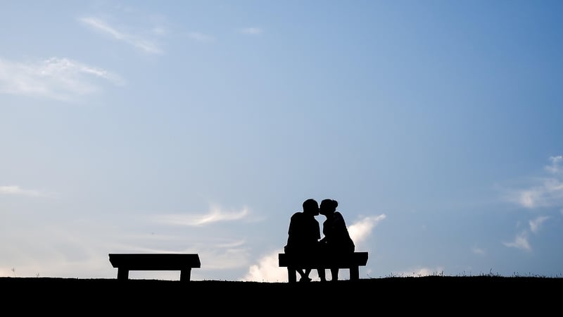 Romantic Kisses